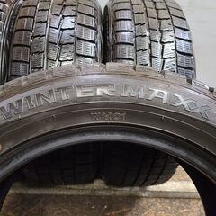 DUNLOP WINTER MAXX WM01 215/55R17 17インチ スタッドレス 4本 エスティマ オデッセイ ヴェゼル ジューク等　(TB446)クレジットカード QRコード決済可能