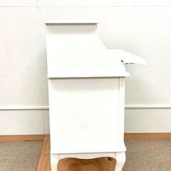 イタリア製　アンティーク調　ライティングデスク　ホワイト　ネコ脚　姫系　ロココ調　ハンドメイド家具
