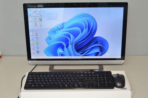 中古良品 一体型パソコン 最新Windows11 東芝 D833/T9JB 高性能 i7-3630QM/新品爆速SSD512GB/メモリ8GB/無線/ブルーレイ/23インチ/カメラ