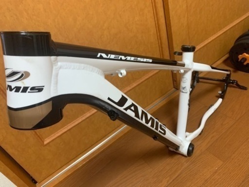 マウンテンバイク Jamis Nemesis race