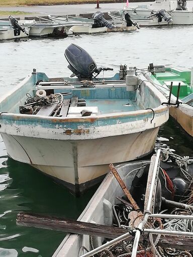 漁船　兵庫県たつの市御津町　船外機　応談　多数あり