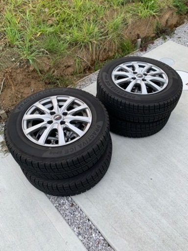 175/70R14   スタッドレスタイヤ