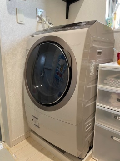 値下げ　美品　シャープ　ドラム式洗濯機　 全自動　送料込み　9KG 2017年購入