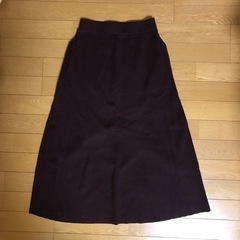 🍎Mサイズ　ニットスカート  紫　GU