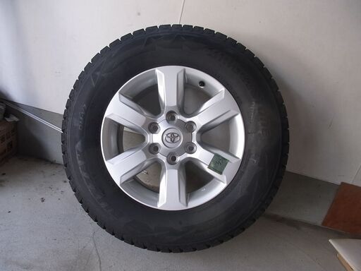 BSスタッドレスタイヤ265/65/17トヨタ純正ホイール