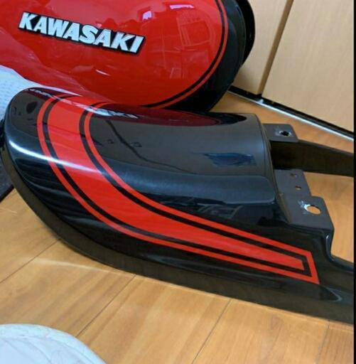 ゼファー400用 Z2外装 火の玉カラー(テールランプおまけ付)