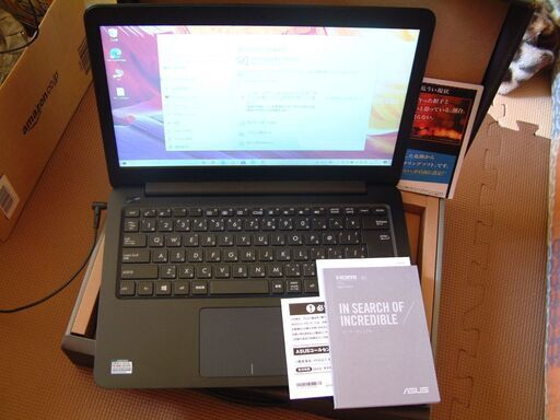 ASUS E402Y ノートパソコン Win10 Home 4GB SSD 237GB 14インチ PC ★中古品★