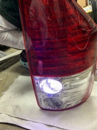 激レア ヴォクシー 70にもノア70系フル加工テールランプLED化仕様 unreve】70 ノア ヴォクシー フルLEDテールランプ - YouTube