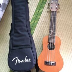 Fender Ukulele with bag - フェンダーウクレレ