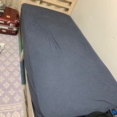 シングルベッドとシングルマット