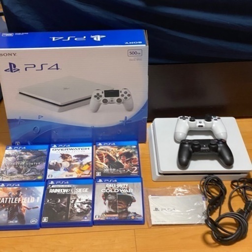 PS4本体　ソフトセット　コントローラー２つ