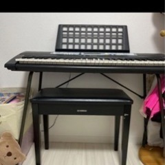 電話ピアノ  YAMAHA PSR-E213