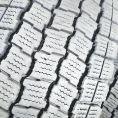 冬 200 ハイエース 200系【富山】キャラバン 195/80R15 LT グッドイヤー 195R15 LT スタッドレス 4本 JWT 車検対応 JW-T ウエッズ PCD139.7