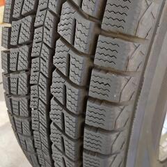 値段大幅値下げ冬用タイヤホイルナットセット、