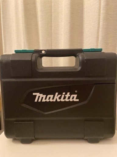 マキタ　電動ドライバドリル　インパクトではありません　14.4v