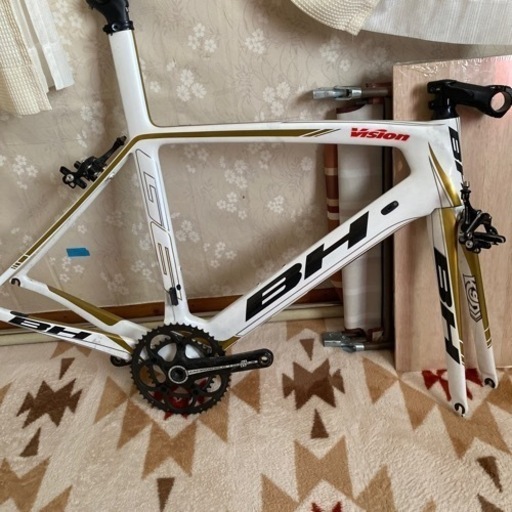ロードバイク BH G6  早い者勝ち