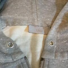 Diorのパーカーです