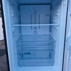 ①197番 シャープ✨ノンフロン冷凍冷蔵庫✨SJ-PD27A-T‼️