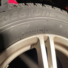[新品同様]ブリヂストン スタッドレス VRX4本　205/65R15  ノア・ヴォクシー　BRIDGESTONE