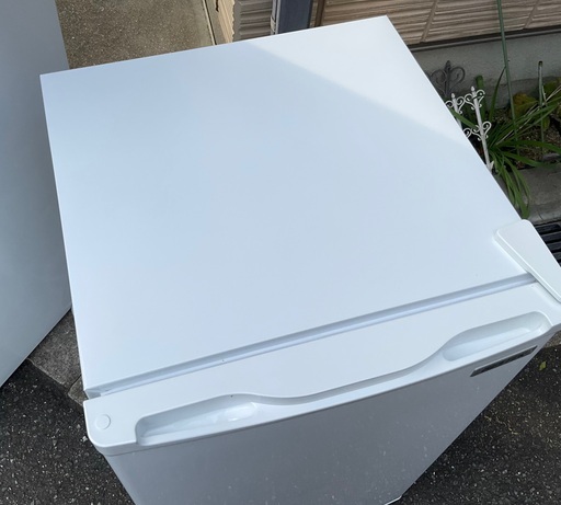 RKGRE-764】特価！BESTEK/60L 直冷式/1ドア冷凍庫/BTLD109/中古品/2020