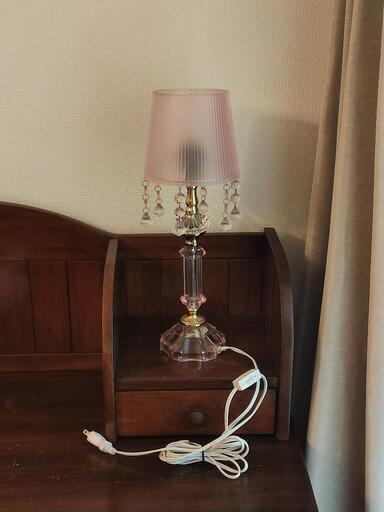 11 29まで キラキラかわいいピンクのテーブルランプデスクライト ミラクルカラメル 北綾瀬の家具の中古あげます 譲ります ジモティーで不用品の処分