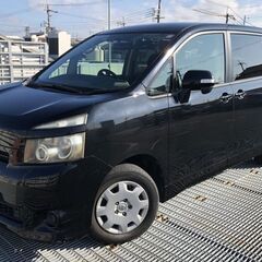 月々２万円～　自社ローン歓迎　ヴォクシー70　ＸＬエディション