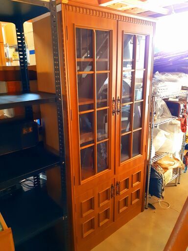 かっこいい アンティーク 本棚 飾り棚 木製 レトロ 食器棚 Bj 0109 1f Ken 鬼無の収納家具 その他 の中古あげます 譲ります ジモティーで不用品の処分