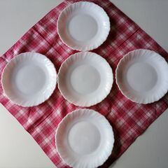 ヤマザキ春のパンまつり皿5枚セット