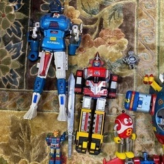 昭和のロボット玩具、部品採りにいかが？