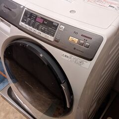 2015年製　Panasonic　ドラム式洗濯乾燥機　引っ越しに...