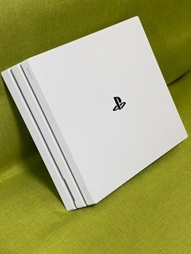 ps4 PRO CUH-7200B 1TBソフト15本付き