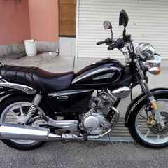 ヤマハ　Ｖビジョン１２５　希少バイク