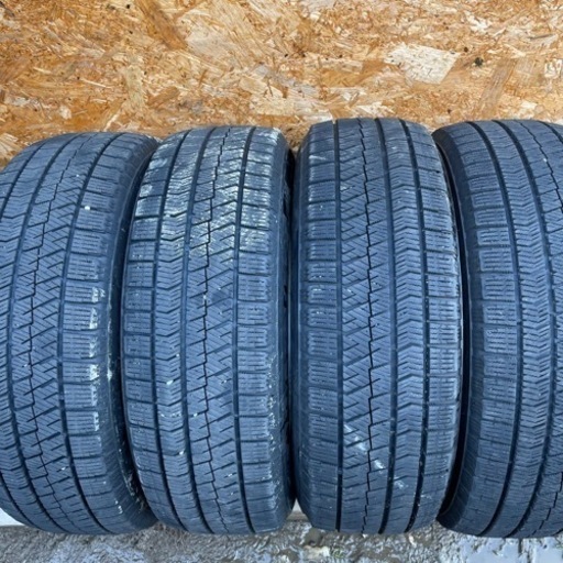 バリ溝 BRIDGESTONE VRX 195/65R15 スタッドレス タイヤ 2017年製