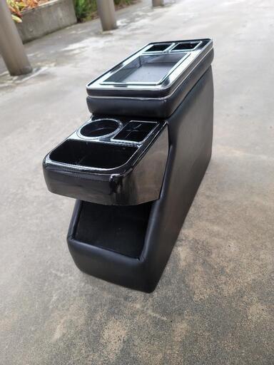 車用センターコンソールボックス