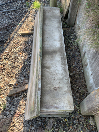 コンクリートブロック土留土盛り土物置建築資材土間ぬかるみ駐車場diy 新築マイホーム庭エクステリア砂利土農業農家田んぼ畑 Pちゃん 栗橋のその他の中古あげます 譲ります ジモティーで不用品の処分