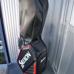 新品ゴルフバック　メンズ　スリクソン