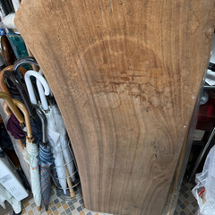 木製の台座