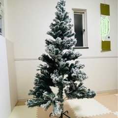 【ネット決済】【値下げしました！】クリスマスツリー【スノーパウダ...