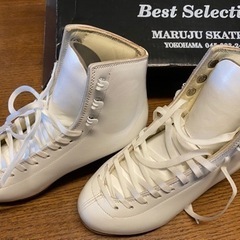 フィギュアスケート競技用靴