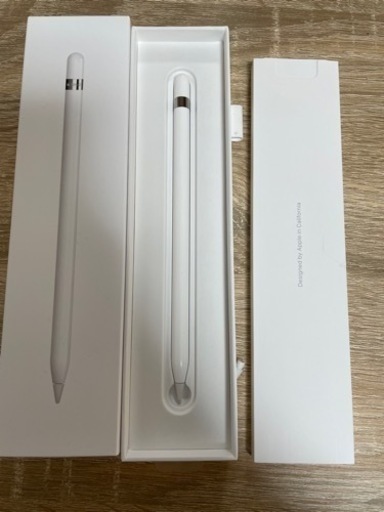 iPad第8世代 32gb スペースグレー + Apple Pencil第1世代 Apple iPad 8 32GB Value Bundle (Space Gray) (Refurbished