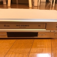 【ネット決済・配送可】VHS ビデオデッキ　再生機