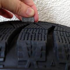 ブリヂストンスタッドレスタイヤ(アルミ付)4本セット