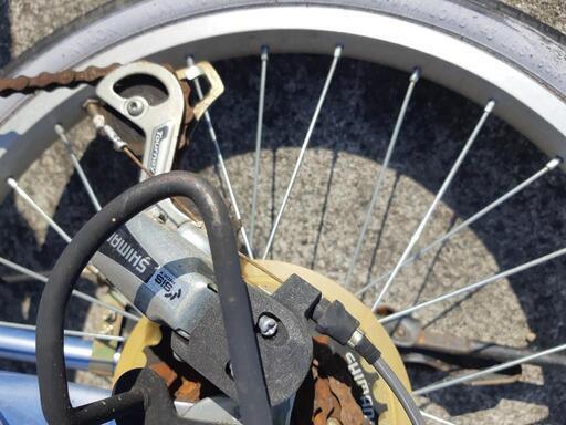 折り畳み自転車　20インチ