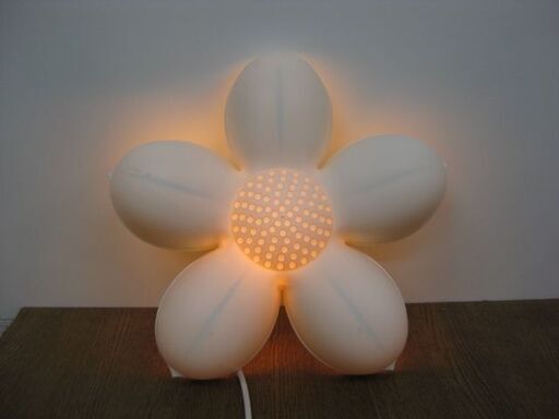 Ikea イケア Smila Blomma スミーラ ブロマ ウォールランプ ホワイト 花型 ライト 照明 インテリア リユース店 ユーコン 鴻池新田のその他の中古あげます 譲ります ジモティーで不用品の処分