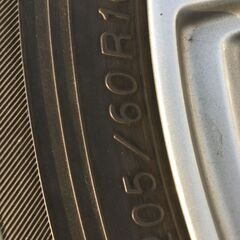 ２０１８年ヨコハマスタッドレス２０５/６０R１６ホイールセット