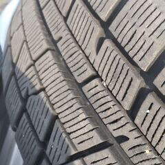２０１８年ヨコハマスタッドレス２０５/６０R１６ホイールセット