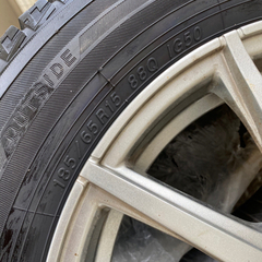 ヨコハマiceg uard 185/65 15インチ