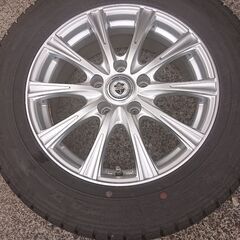 【お取引終了】スタッドレスタイヤ&アルミホイール 4本