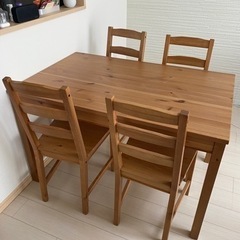 【お譲り先決まりました】ダイニングテーブル木製4点セット IKEA