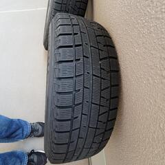 1シーズンのみ スタッドレス YOKOHAMA ICE GUARD 215/65R16 ミニバン